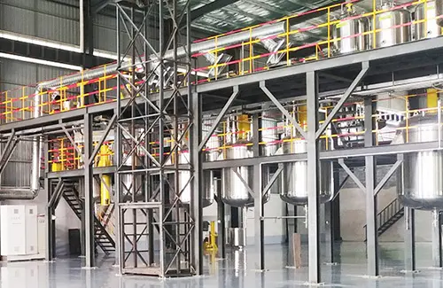 L&iacute;nea de producci&oacute;n de pintura arquitect&oacute;nica a base de agua