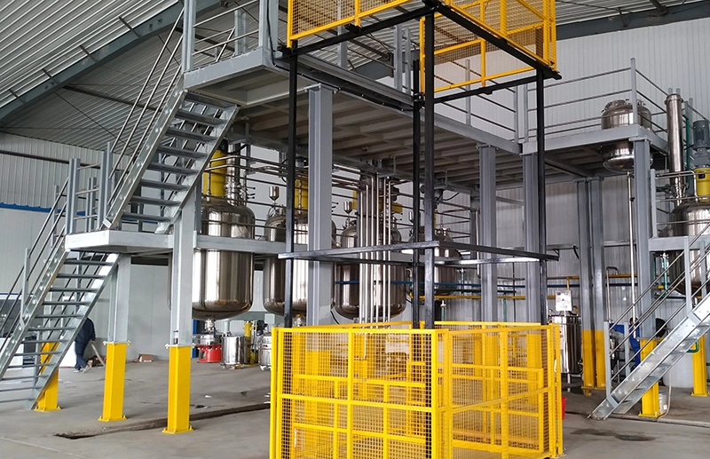 L&iacute;nea de producci&oacute;n completa de pintura industrial a base de agua