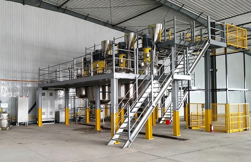 L&iacute;nea de producci&oacute;n completa de pintura industrial a base de agua