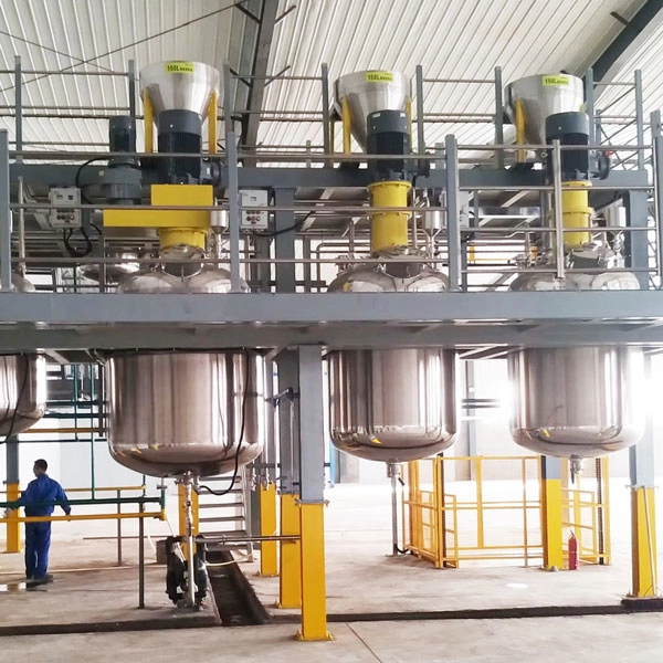 L&iacute;nea de producci&oacute;n completa de pintura industrial a base de agua