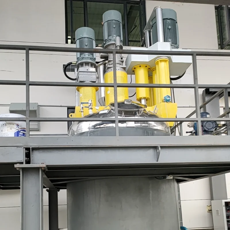 M&aacute;quina mezcladora de triple eje para procesamiento de materiales de alta viscosidad